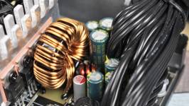 2E Gaming Stable Power Pro 700W-2