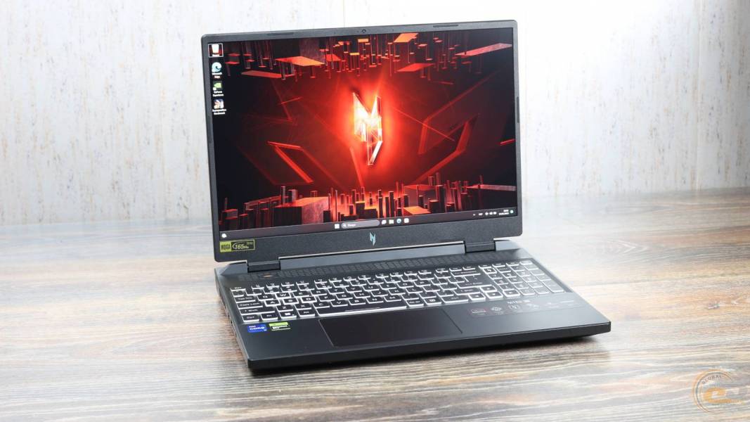 Acer Nitro 16 AN16-519