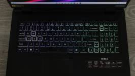 Acer Nitro 5 AN517-55-70D7_2