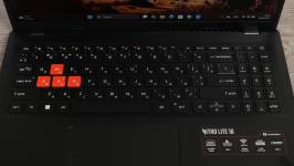 Acer NITRO Lite NL-16-71G-56P7-3