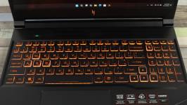 Acer Nitro V 16 ANV16-41-R6A0-2