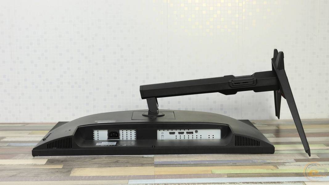 Acer Nitro XV272UF3-4