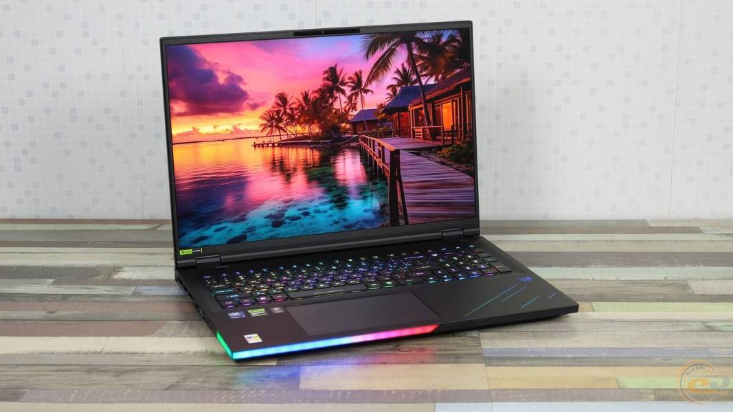 Acer Predator Helios 18 AI-10
