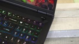 Acer Predator Helios 18 AI-3