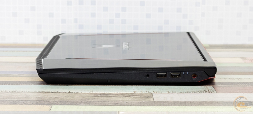 Acer Predator Helios 300-1