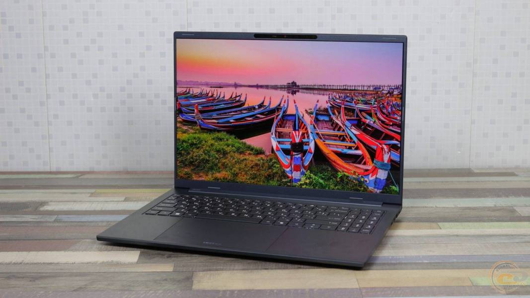 Acer Swift Go 16 AI-10