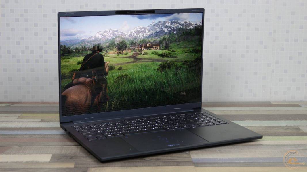 Acer Swift Go 16 AI-10
