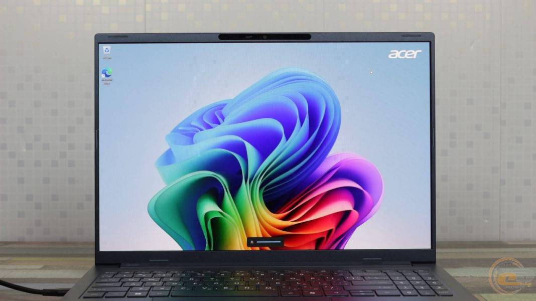 Acer Swift Go 16 AI-5-1