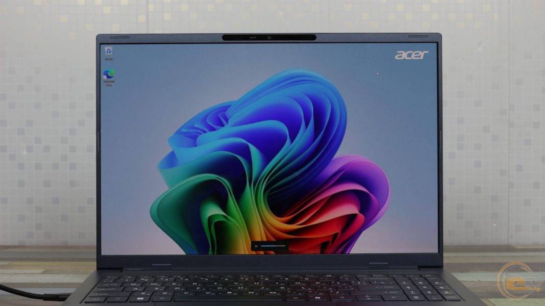 Acer Swift Go 16 AI-5-1