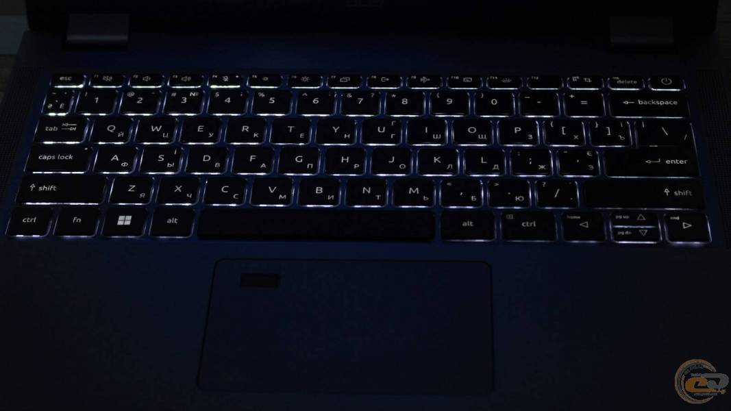 Acer TravelMate P4 13 TMP413-51-TCO-39XP-2