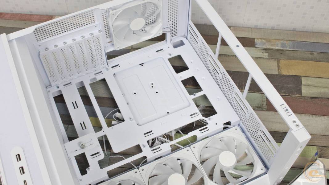 AeroCool P500B Digi-WT-v1-7