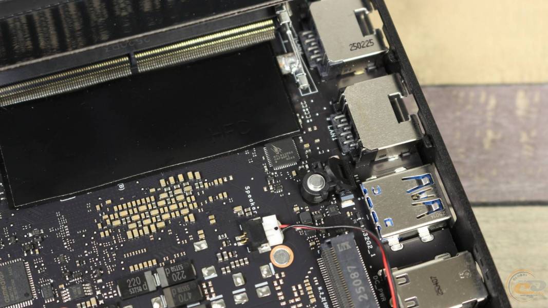 ASUS ExpertCenter PN54-S1-6