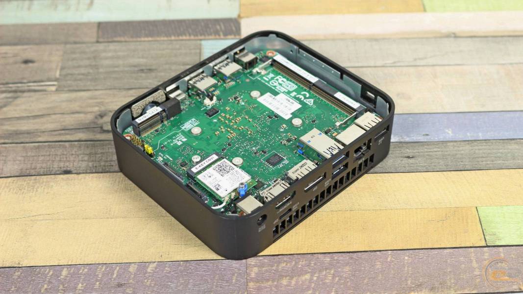 ASUS NUC14-3