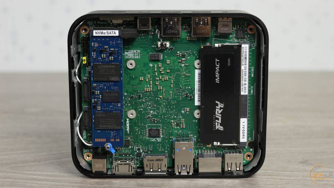 ASUS NUC14-3
