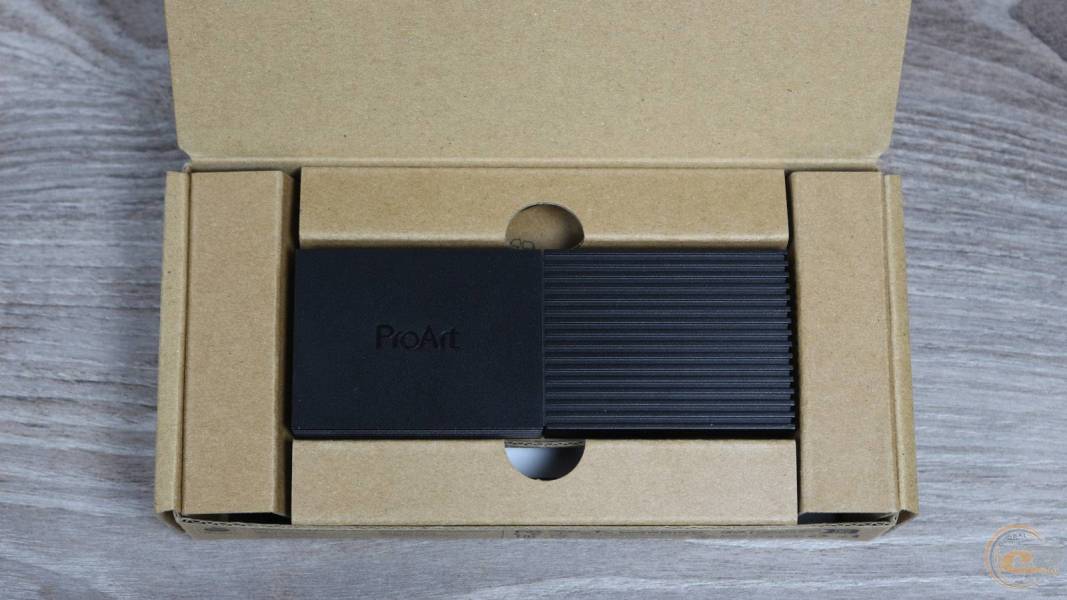 ASUS ProArt PA40SU SSD Enclosure-1