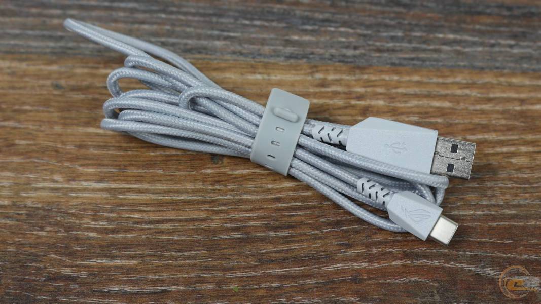 ASUS_ROG-FALCHION-RX-LOW-PROFILE-2