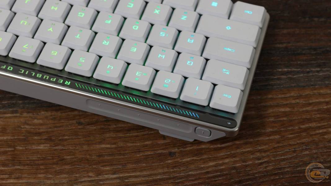 ASUS_ROG-FALCHION-RX-LOW-PROFILE-3