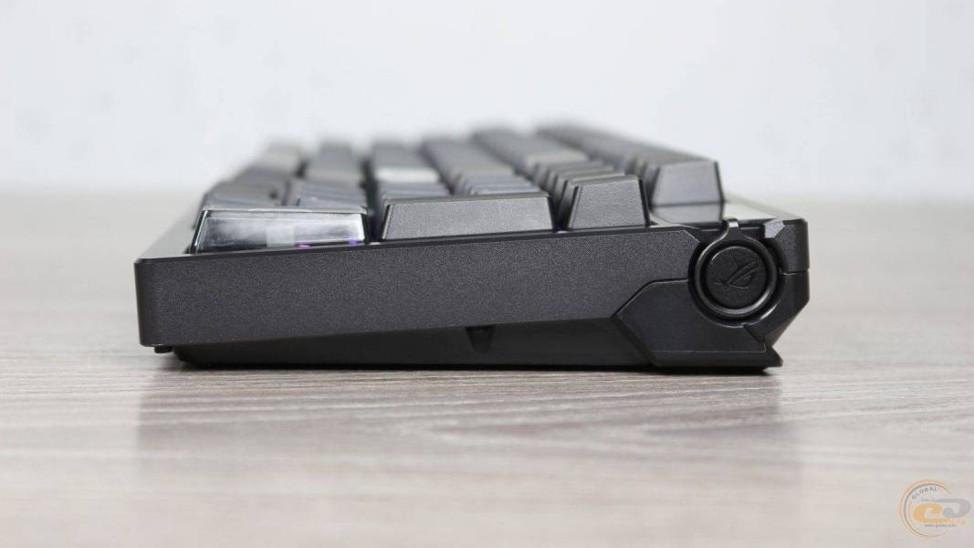 ASUS ROG Azoth 96 HE-3-1