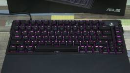 ASUS ROG Azoth Extreme-12