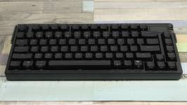 ASUS ROG Azoth Extreme-12