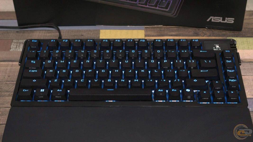 ASUS ROG Azoth Extreme-12