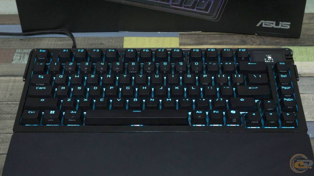 ASUS ROG Azoth Extreme-12