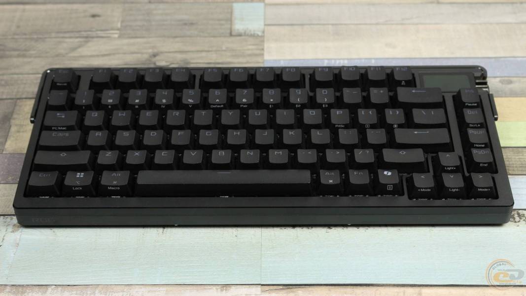 ASUS ROG Azoth Extreme-12