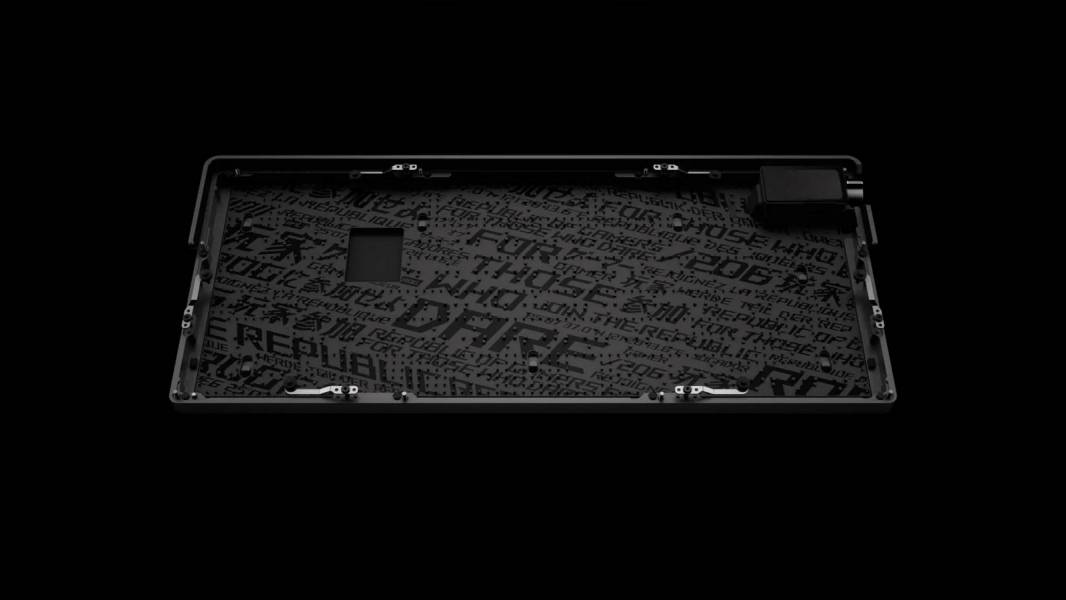 ASUS ROG Azoth Extreme-4