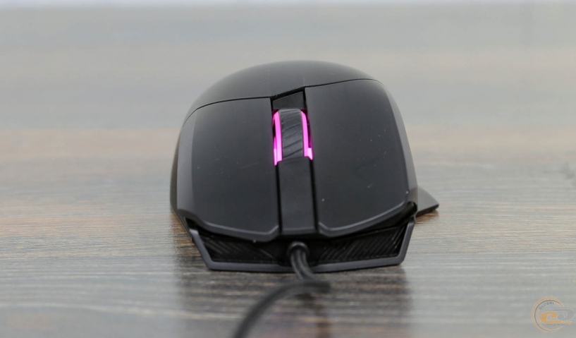ASUS ROG Chakram Core
