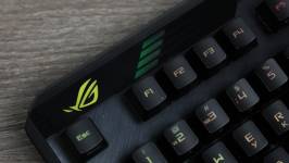ASUS ROG Claymore1