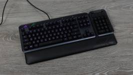 ASUS ROG Claymore4