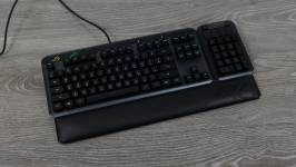 ASUS ROG Claymore4
