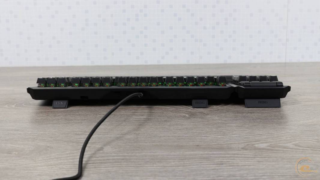 ASUS ROG Claymore5