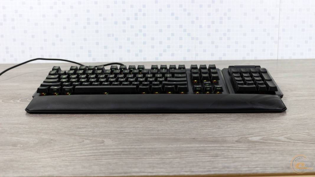 ASUS ROG Claymore5