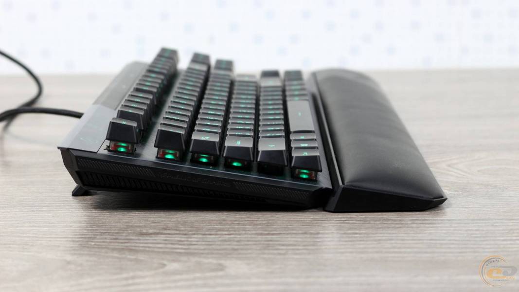 ASUS ROG Claymore5