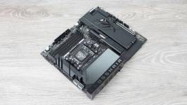 ASUS ROG CROSSHAIR X870E DARK HERO-3