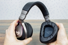 ASUS ROG Delta-2