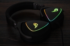 ASUS ROG Delta-3