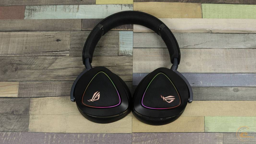 ASUS ROG Delta II-3