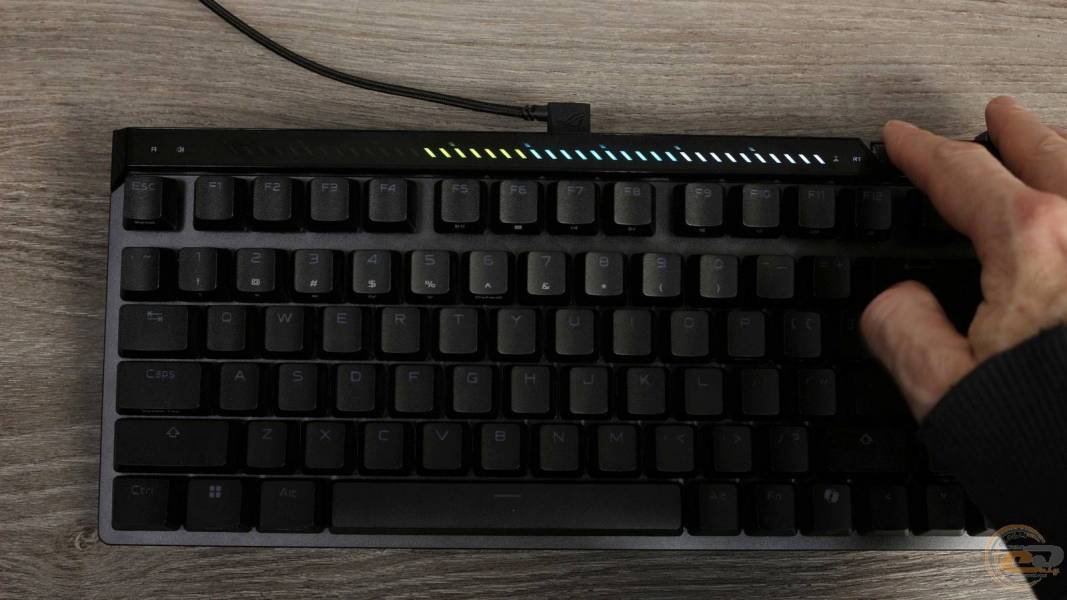 ASUS ROG Falchion Ace 75 HE-3