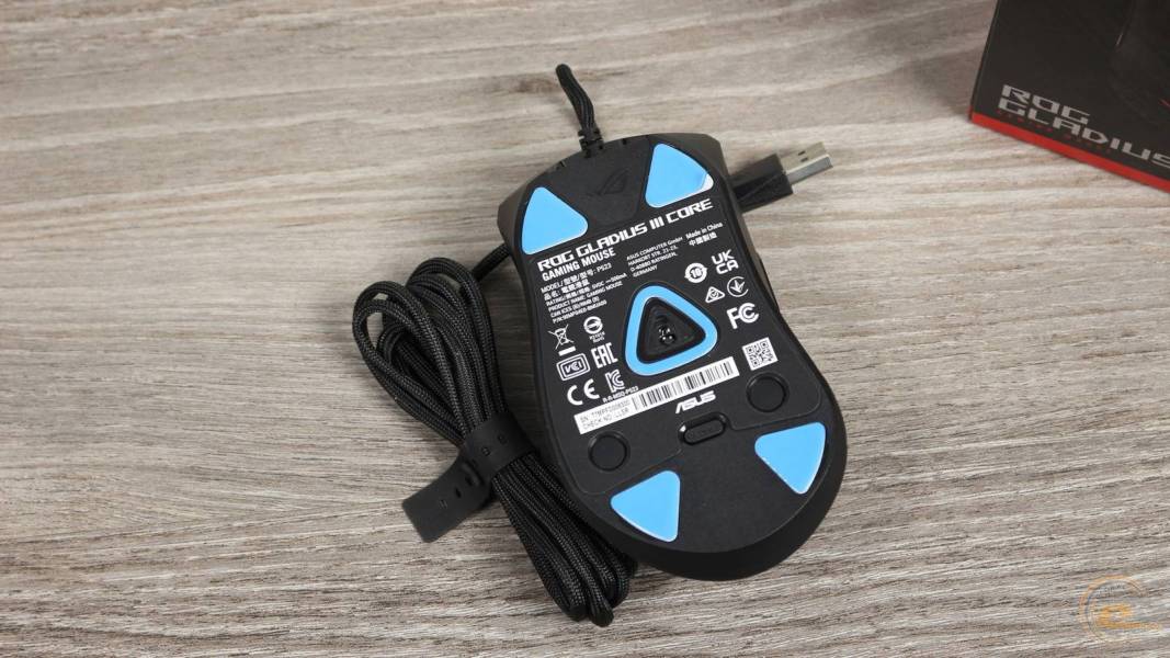 ASUS ROG Gladius III Core-2