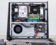 ASUS ROG GR8 II-4