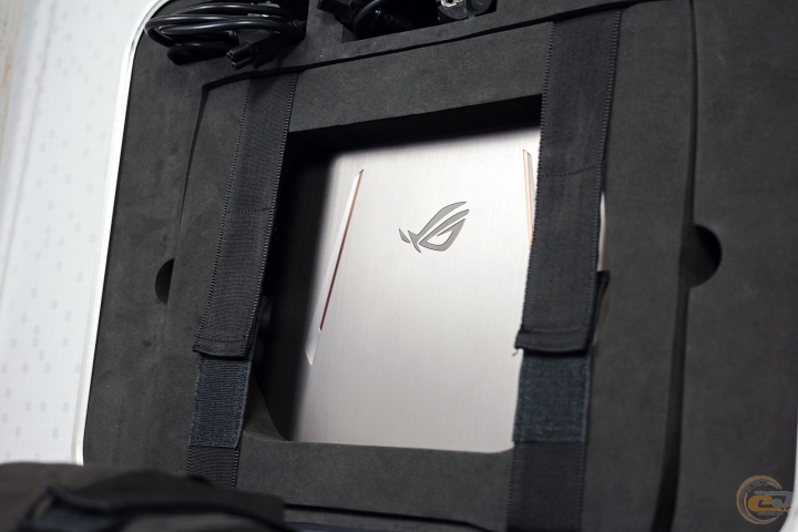 ASUS ROG GX700VO 1