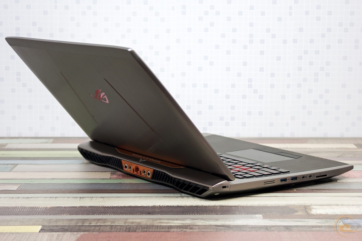 ASUS ROG GX700VO 2