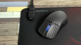 ASUS ROG Harpe Ace Extreme-8