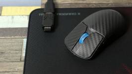 ASUS ROG Harpe Ace Extreme-9