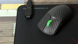 ASUS ROG Harpe Ace Extreme-9
