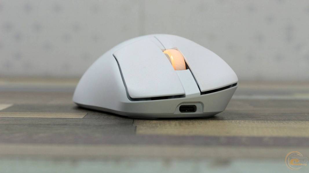 ASUS ROG Keris II Origin-3