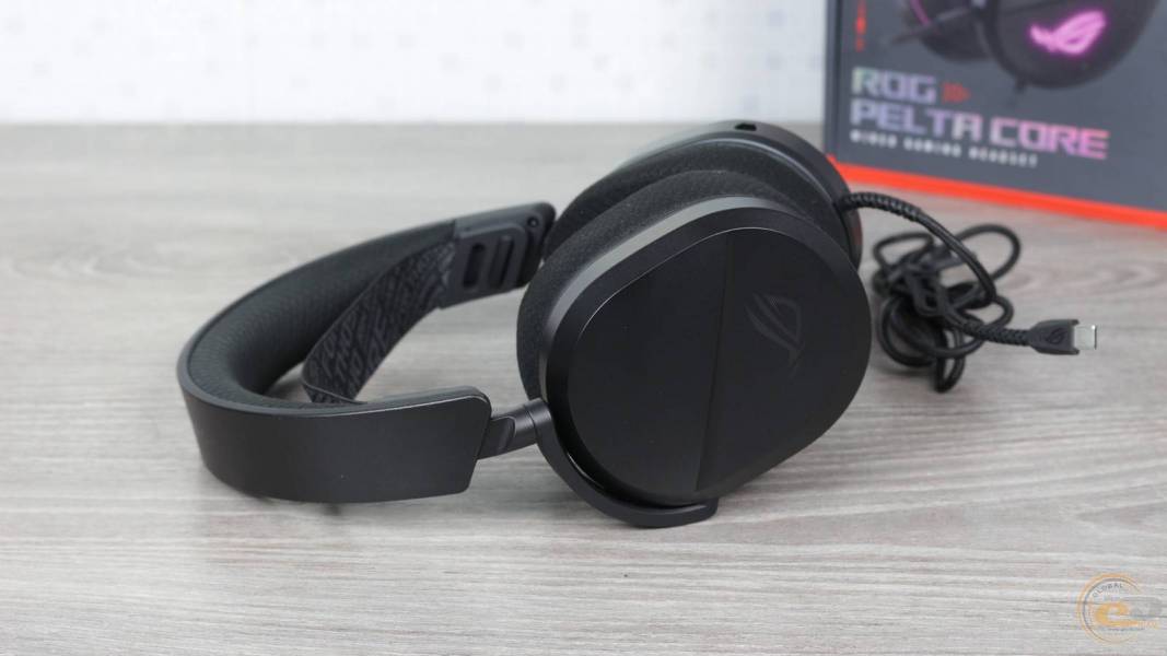 ASUS ROG Pelta Core-11