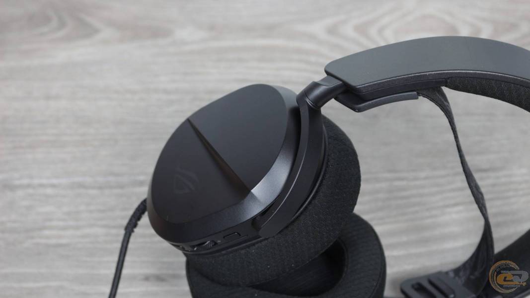 ASUS ROG Pelta Core-5